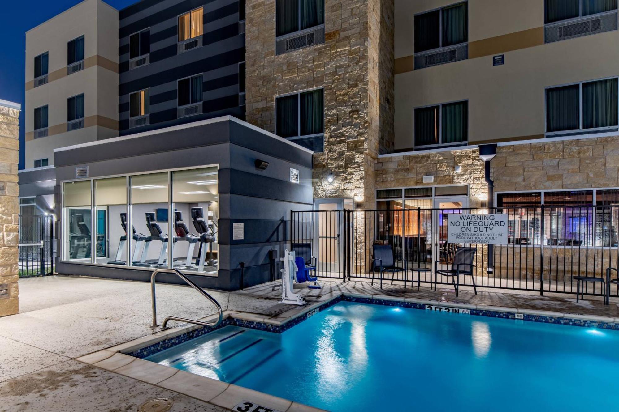 Fairfield Inn & Suites By Marriott Terrell Kültér fotó